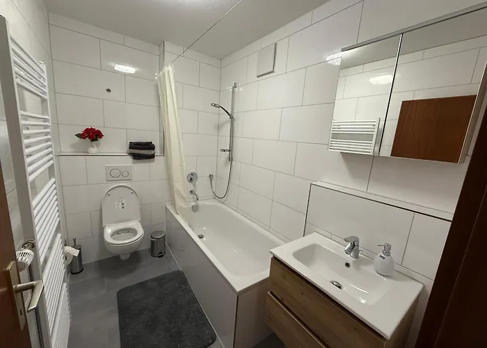 Private With Balcony In - Near Heidelberg Guest house *